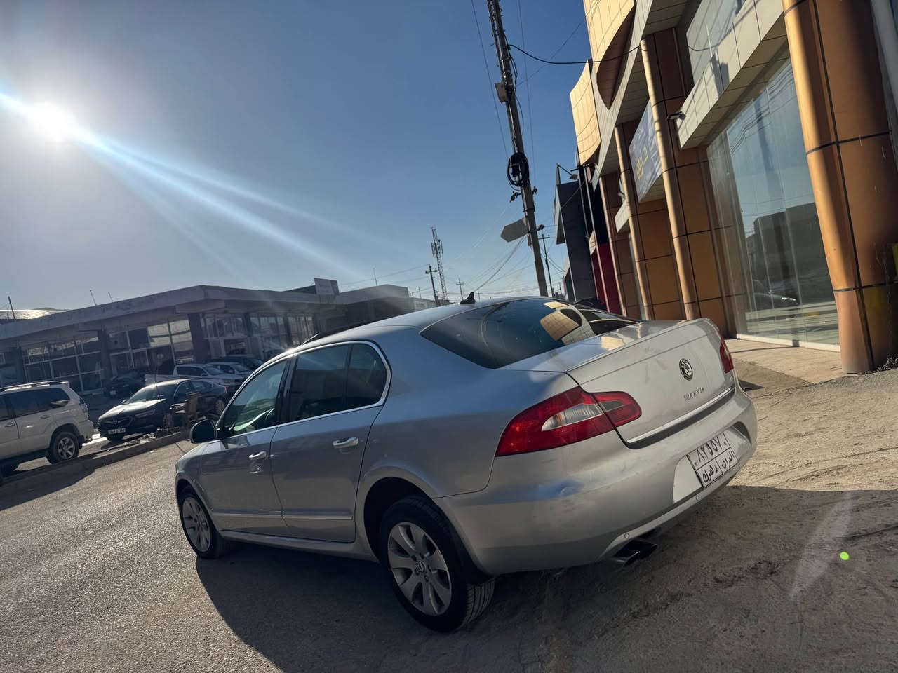 سكودا موديل ٢٠١١ فول مواصفات 
سيارة بدون دعم و صبغ كير محرك كهربائيات كل بشرط محرك ١٨ تيربو مرغوب سيارة سلايد كشنات هيتر و رادار و حساس تحكم ستيرن سعر سيارة ٧٢ ورقة و ١٢ ورقة عليه غرامة نزل سعر مكان دهوك سيارة فقط بيع 
*********** دهوك, العراق
