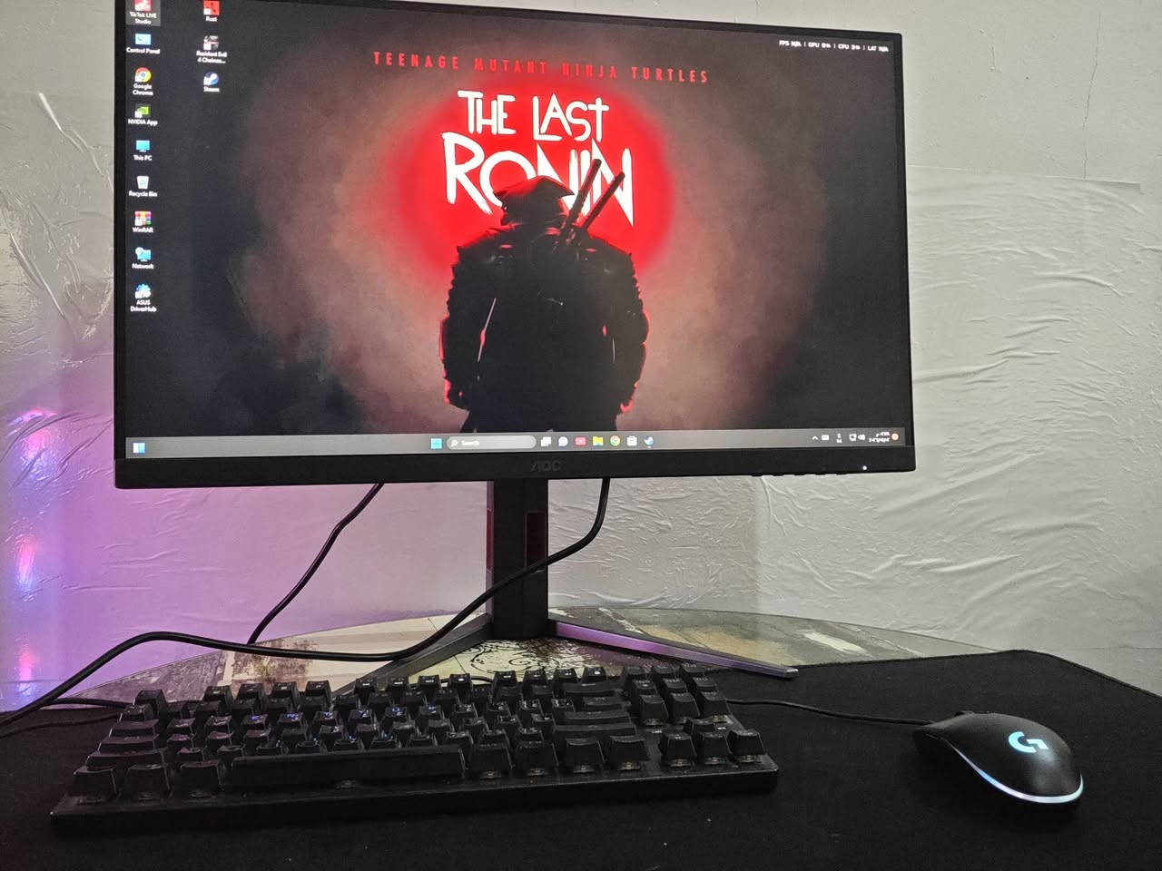 السلام عليكم تحية طيبة سيت اب كامل للبيع
التجميعة:
معالج: AMD ryzen 5 5600x 
كارت: ZOTAC Gaming GeForce RTX 3060 Twin Edge 12GB
بورد: asus prime B450M-A ll
تبريد مائي: deepcool LE520
باور سبلاي: GAMDIAS KRATOS E1 600watt
رامات: 3600 T-FORCE DELTA 8*2 
تخزين: SOLID NVME M.2 512GB
كيس: GALAX

الشاشة:
AOC GAMING 27G4
بنل fast ips 
دقة FHD
تردد 180Hz
سرعة استجابة 0.5MS
وتدعم فري سينك وجي سينك 

ملحقات:
كيبورد ميكانيكي بلو سويتش
ماوس لوجيتك G102
ماوس باد كبير

التجميعة ادائها يخبل وماكو حرارة بعض القطع جديدة امانة الله ، مكاني بغداد
والسعر: 1,100,000 هذا بعد ما شفت السوك حتى ما اعرض اكثر من غيري وبالعافية على الياخذها
التواصل على الخاص او واتساب (***********)
