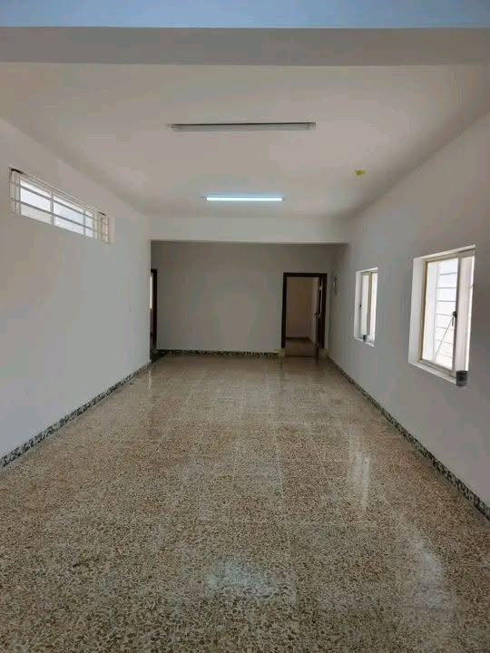 خلفه صباغ اشتغل باليوميه وقطعي ابو حسين الصباغ معالجة الرطوبه ***********
