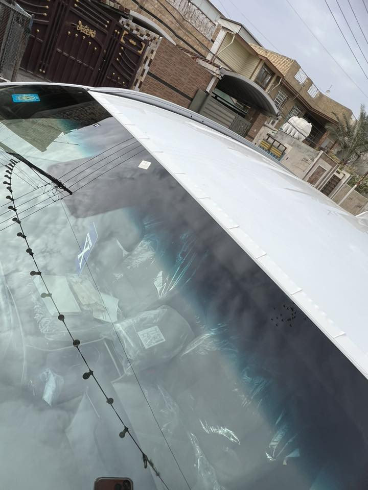 السلام عليكم 
توسان 2020 خليجي شركه الكاصد مكفوله كفاله عامه من الصبغ والبارد والشخوط وكلشي سياره وضع الشركه مكينه وكير وضع الشركه صدر امامي وخلفي وضع شركه تراي زيرو طكه متسمع سياره ماشيه 26 حقيقي وعل فحص فابلون شركه ولزكات شركه بعدهن بيهه شرط حته اريل بعده فابلون شركه مامفتوح نايلون شركه هم بعده سبير ولعده مانزلات وكتلوكات شركه بعدهن  بيهه سياره زيرو بعدهه بوضع الشركه لوك جديد 
بصمه لاخ بعدهه مامستعمله سياره جديد جدن لوك مواصفات 
كشنات كهرباء عدد 2
بصمه تشغيل 
بصمه ابواب 
لايت عدستين زنون 
بكلايت آيل ايدي 
شاحن واير لس 
حساس امامي وخلفي 
كامره خلفي دواره 
خمس ويل كب 18 
تبريد قطعتين 
مري شفط 
لد نهاري 
ترايش نيكل 
سايد بريك رجل 
تحكم ستيرن جهتين 
3انضمام قياده 
عادي وسبورت ونورمان
ايكو اقتصاد بانزين
شاشه بلوتوث 
مكينه 2000 دوش لمرغوب 
باقي مواصفات توسان معروفه رقم بغداد دولي جديد هزه جديده سنويه بسمي مجدده لغايه 2031 اتصال *********** مكاني بغداد
