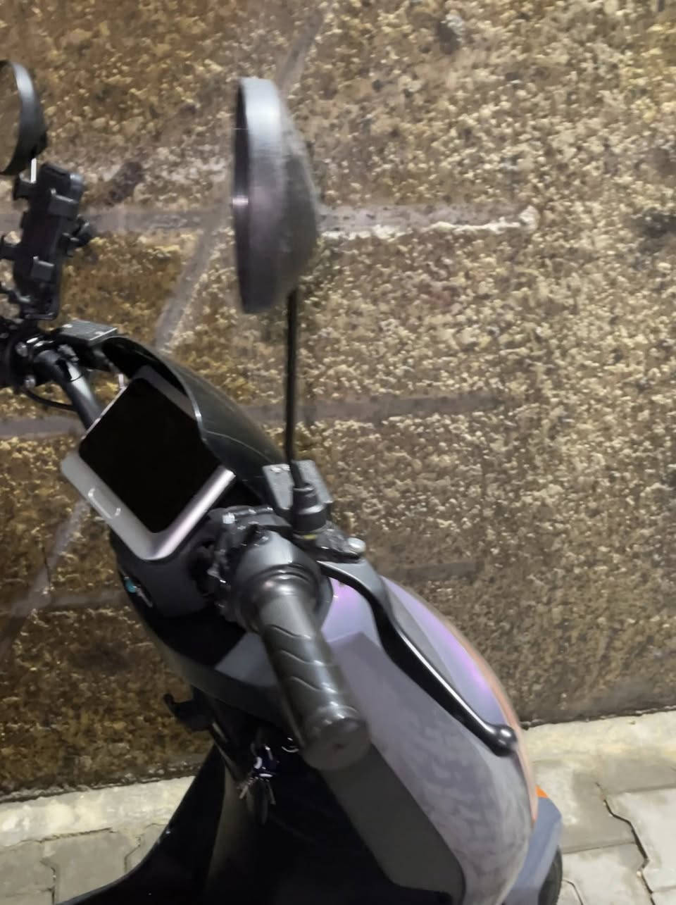 العنوان المشتل السعر 750 الف اخت الزيرو  ***********
