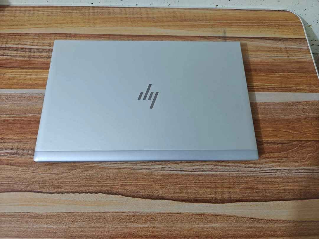 🔥 ياسر للحاسبات 🔥
✨ عرض خاص – آخر القطع المتوفرة ✨

💰 السعر: 485 ألف فقط

💻 HP EliteBook 855 G8 – الجيل الحادي عشر
━━━━━━━━━━━━━━

⚙️ المواصفات:

🔹 الموديل: HP EliteBook 855 G8 جيل 11
🔹 المعالج: AMD Ryzen 5 PRO 5650U
🔹 الرام: 8GB RAM
🔹 التخزين: SSD 256GB
🔹 كرت الشاشة: AMD Radeon Vega Graphics
🔹 الشاشة: 15.6 إنج FHD
🔹 نظام التشغيل: ويندوز 11 برو الأصلي مفعل

━━━━━━━━━━━━━━

🔌 المنافذ:

✅ 2× USB 3.2 Type-A
✅ 2× USB Type-C
✅ HDMI 2.0
✅ منفذ سماعات 3.5mm
✅ منفذ الشحن الأصلي

━━━━━━━━━━━━━━

🎁 الملحقات المجانية:

🔸 الشاحن الأصلي
🔸 جنطة مع الجهاز

━━━━━━━━━━━━━━

💼 يناسب الاستخدامات التالية:

✔️ الدوام والشركات
✔️ الدراسة والجامعات
✔️ برامج الأوفيس والمحاسبة
✔️ الاجتماعات الأونلاين
✔️ التصفح والاستخدام اليومي
✔️ التصميم الخفيف وبرامج الفوتوشوب الأساسية
✔️ البرمجة والعمل عن بُعد

━━━━━━━━━━━━━━

🛡️ ضمان 7 أيام استبدال مباشر
في حالة وجود أي خلل بالجهاز

🚚 يوجد توصيل إلى جميع محافظات العراق

📞 اتصال: ***********
📲 واتساب: *********** بغداد, العراق
