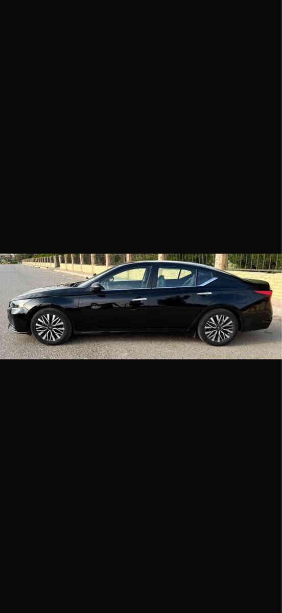 NISSN ALTIMA   SV  2024
السعر 158 $$
اللون  اسود
السياره وارد كندي 
بونيد وجاملغ صبغ 
 والشواصي والدواخل مكفوله من الحادث
المواصفات الفئة ال SV 
حساس ضغط هواء الاطارات
رادار امامي + رادار جانبي + توقف ذاتي
شاشه لمس 
كشن شامو
شاشة ذكية + مخرج usb عدد 2 + مخرن taypC 
عداد المسافة :- 19
لايت زينون + ليد نهاري 
 كشن السائق كهرباء
كاتي تترقم شمالي
 + بصمة تشغيل + تشغيل عن بعد
العنوان كركوك
رقم الهاتف :-  *********** كركوك, العراق
