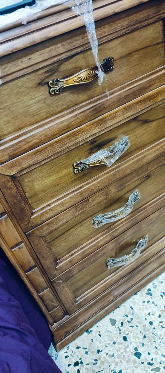 غرفه صاج عراقي 5 ملم شغل درجه اولى غير مستعمله جديد السعر مليونين و100 وبيها مجال
***********
