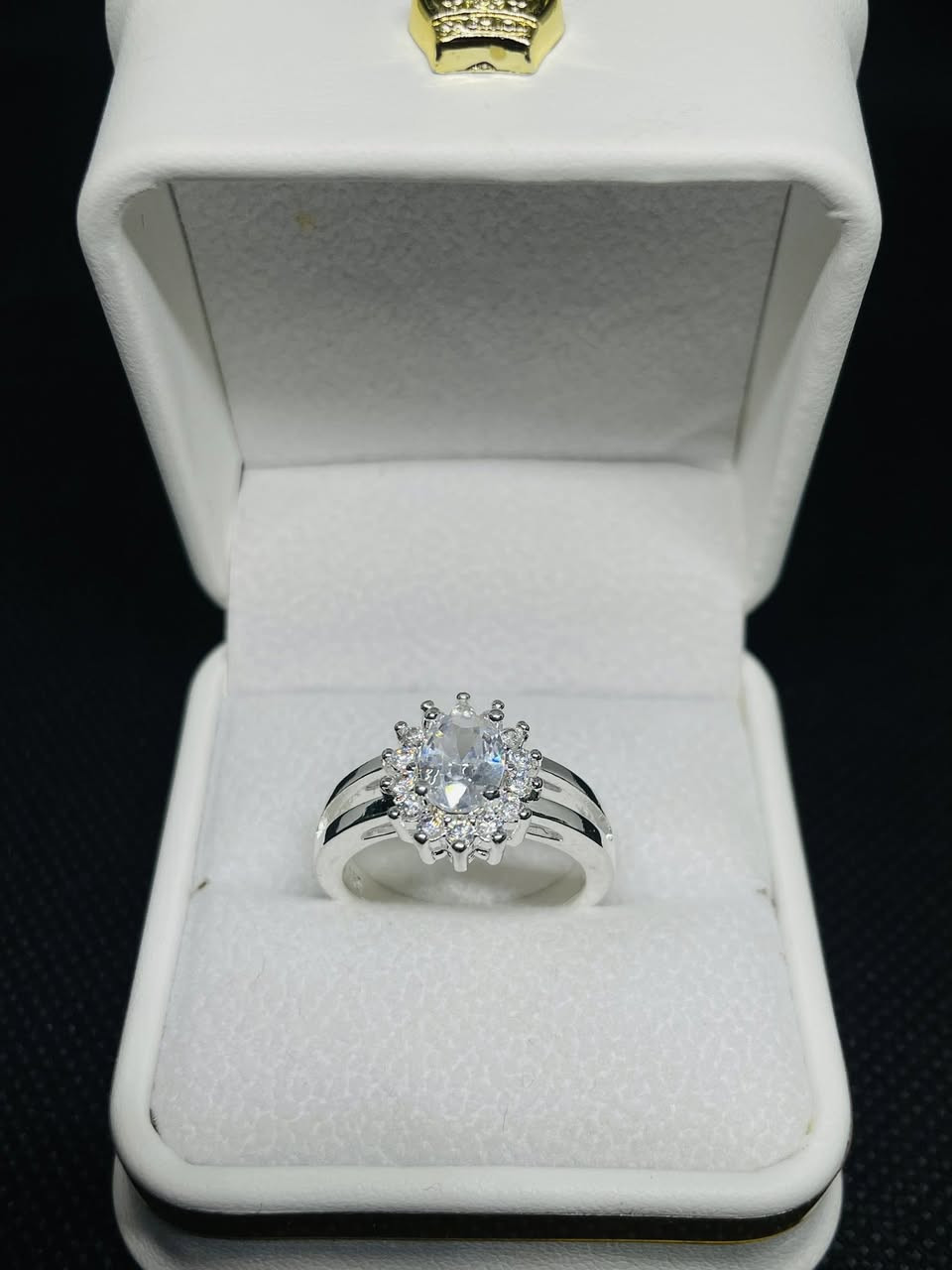 محابس 925

سعرهم مع التوصيل 40 الف


**إذا كنت صاحب هذا الإعلان وتريد حذفه لأي سبب، رجاءا أرسل رسالة إلى الدعم الفني**