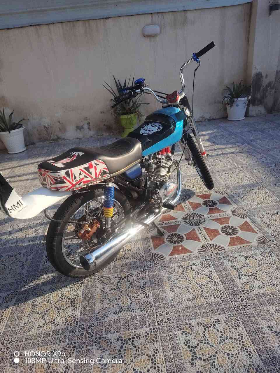 تيربو للبيع أوراق سكنر مكينته فقط ولفات خير من الله من كلشي فلصله معدل شلعه دراجه بيه دسك بريك خلفي سعر خاص تفاصيل أكثر خاص او لتصال عله رقم رقمي ***********
