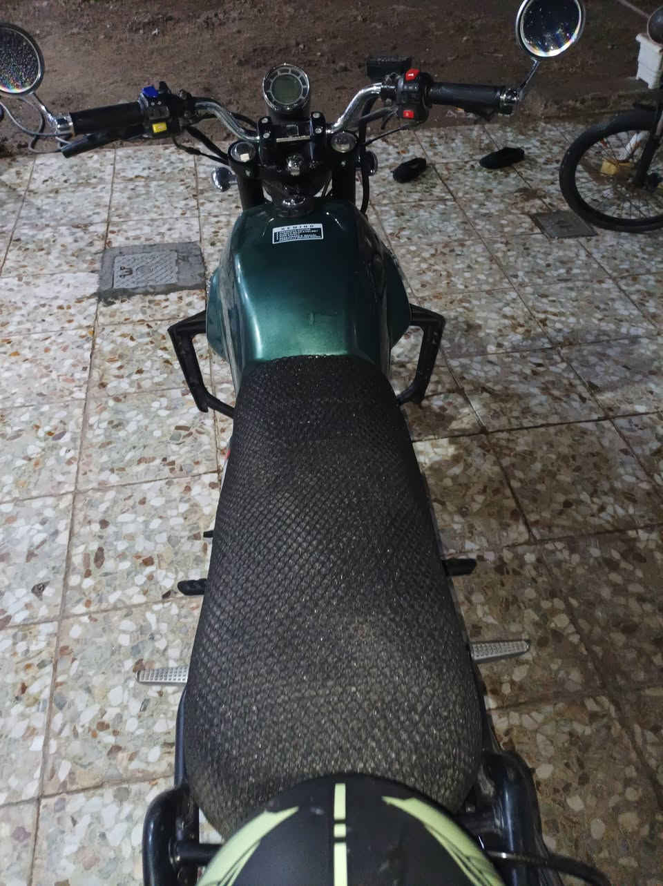 سلام عليكم ورحمه الله.دراجه دايون لايتي للبيع تفاصيل داخل وهاذه رقمي ***********
