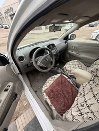 للبيع 2019 صبغ جاملغ وبنيد وبيها بارد بل باب الايمن تخم تاير وتبريد وك...