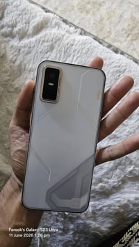 انفنكس GT 30 برو • ١٢٠ فريم • شاحن فاست