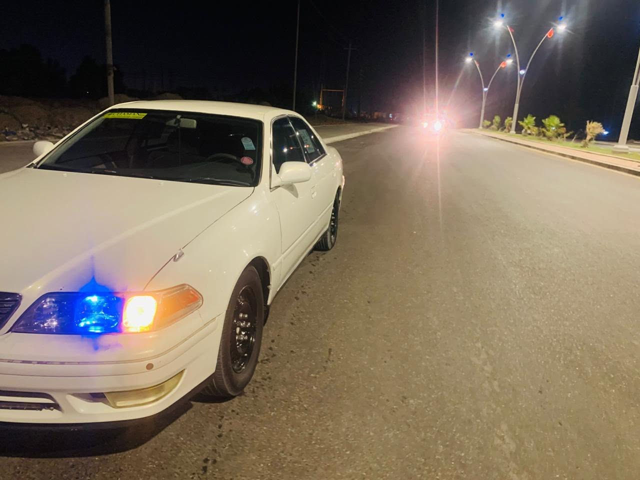يالله 
مارك مديل 2000 السياره نضيفه وجاهره من كل النواحي مكفوله من الكص والنقل  رقم بصره باسمي تحويل ثاني يوم سنويه 28 كير مكينه حداده 100/100 السياره احلا من الصوره العنوان بصره 
السعر 65 بيها مجال كلششش قليل حك الجيه 
*********** غير متواجد على الفيس
