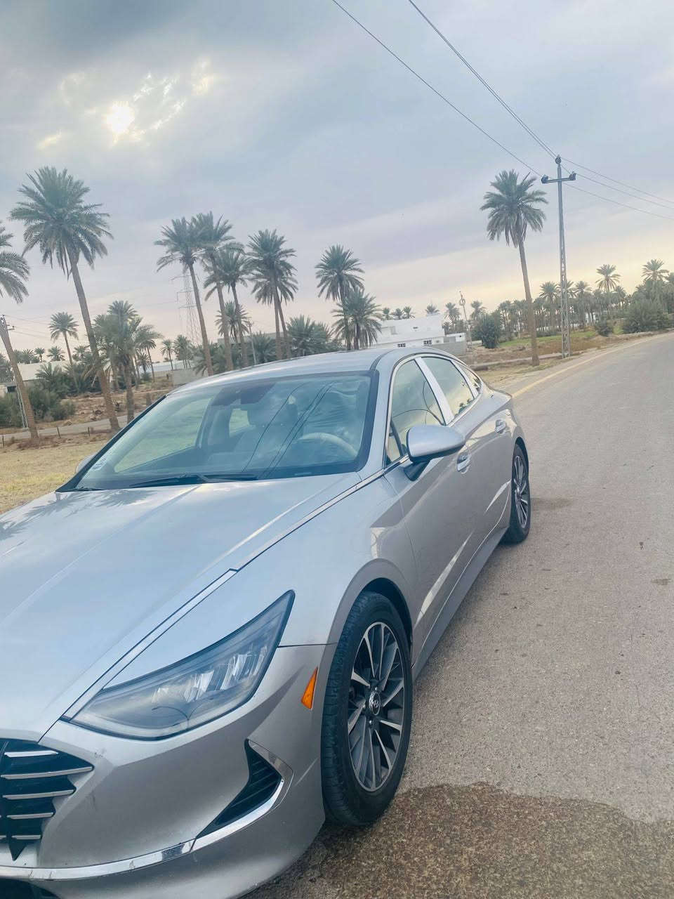 السلام عليكم.  سوناته للبيع موديل ۲۱ فول مواصفات عدا البصمه والفتحه ضرر شبر صبغ يم باب السايق والباقي كفاله عامه  السعر 165$ورقه وبيها مجال قليل الاستفسار الاتصال على الرقم ***********
مكان السياره حصيبه الشرقيه 
رقم بغداد دولي
