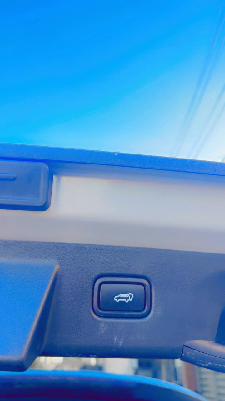 سلام عليكم

توسان 2023

وارد امريكي فول 

فتحة

بصمة وتشغيل عن بعد 

كشنات جلد 

كشنات تدفئه 

كشنات كهرباء

جنطة كهرباء

شاشه دجتل 

مكينة 2500

رادار وتحديد. مسار 

سايد بريك بصمة

شاحن واير ليس 

ماشية 20 

حادث مرفق مع الصور 

سعر 168  $ 

عنواني بغداد الدوره ***********
