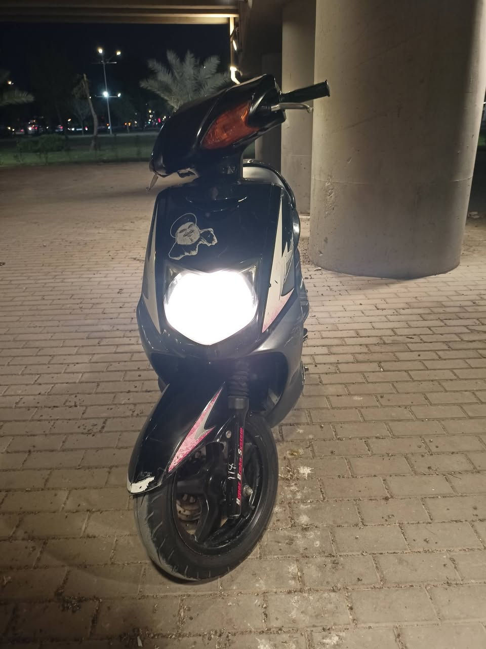 السلام عليكم سكنس نثيه للبيع كلهة بلاديه واي نقص مابيها كلهة ختم واحد السعر 650
العنوان بغداد البياع 

***********
