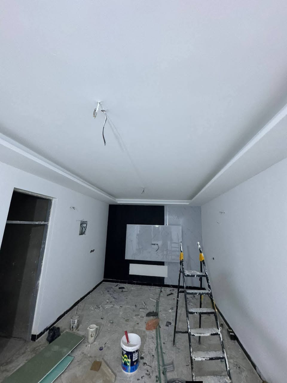 ✨‏‪***********‬‏✨
نقدّم جميع أعمال الديكور باحترافية و جوده عالية:

✔️ جبسن بورد حديث
✔️ سقوف ثانوية
✔️ بوردكس
✔️ بديل الخشب
✔️ ورق جدران
✔️ بديل الرخام
✔️وكل مايخص الديكور الدخلي والخارجي والاصباغ والحداده وعوازل الاسطح 
تنفيذ دقيق، ذوق عالي، وأسعار مناسبة
📍 العمل داخل النجف الأشرف
