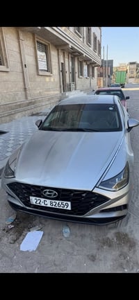 سوناتا امريكي مديل 21 ماشيه 90 الف كيلو فول عدى الفتحه حجم المحرك 2،5 ...