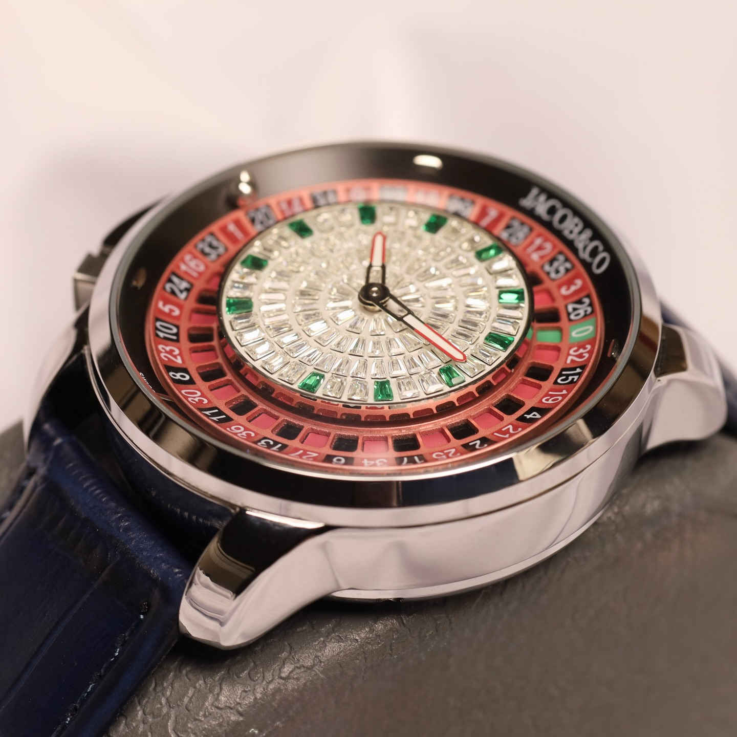 Zain_Pazaar
ساعة رجالية ماركة JACOB&CO

المواصفات
.اللون فضي
.سير جلد باللون النيلي
.هيكل ستيل بالكامل
.المينه متحركة
.تعمل بالبطارية
.زجاج زفير ضد الخدش
.قفل كبس

يتوفر توصيل لجميع محافظات العراق

للإستفسار:***********
او مراسلة الصفحة
#ᴠɪʀᴀʟʀᴇᴇʟs #TRENDINGSDUND #EXPLORETIFS #CONTENTSYARTEGY #views😍 likeme mohitxgrowthh VIRALHASHTAGS
