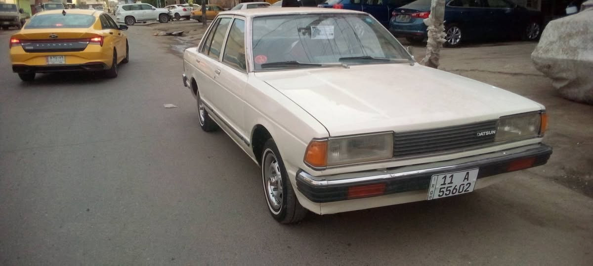 سلام عليكم للبيع دادسن 80 مكينه كير شرط تبريد ثلج بيهه حزام صبغ كهربائيات كلهه شغاله  سنويه ل 30 غرامات مصفره تحويل مباشر السعر 42 وبيهه مجال مكان السياره كراده ***********
