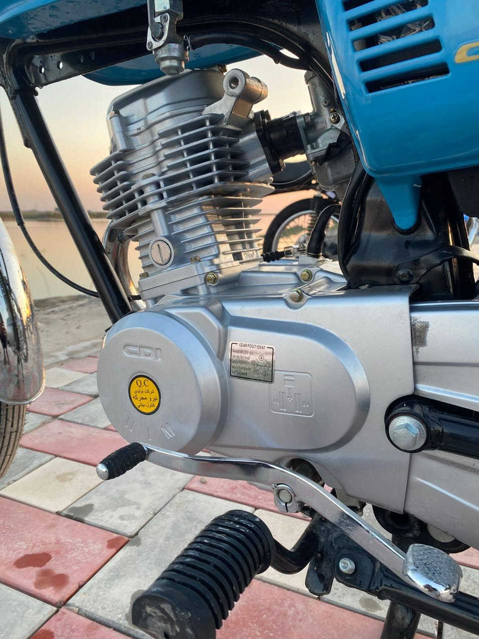 سلام عليكم دراجه يراني البيع السعر خاص والشراي يتدلل رقمي ***********☑️
