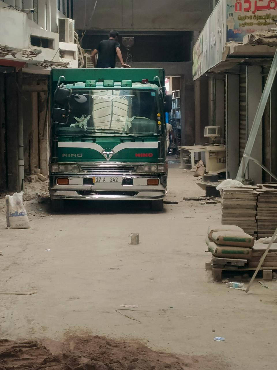 سلام عليكم هينو قلاب للبيع مكينه ٨٠عادي الاصرف ولاتبخير مكينه خير من الله تبريدشغال مديل97 مكاني بغداد الأمين رقم الهاتف *********** مكلف بل نشر
