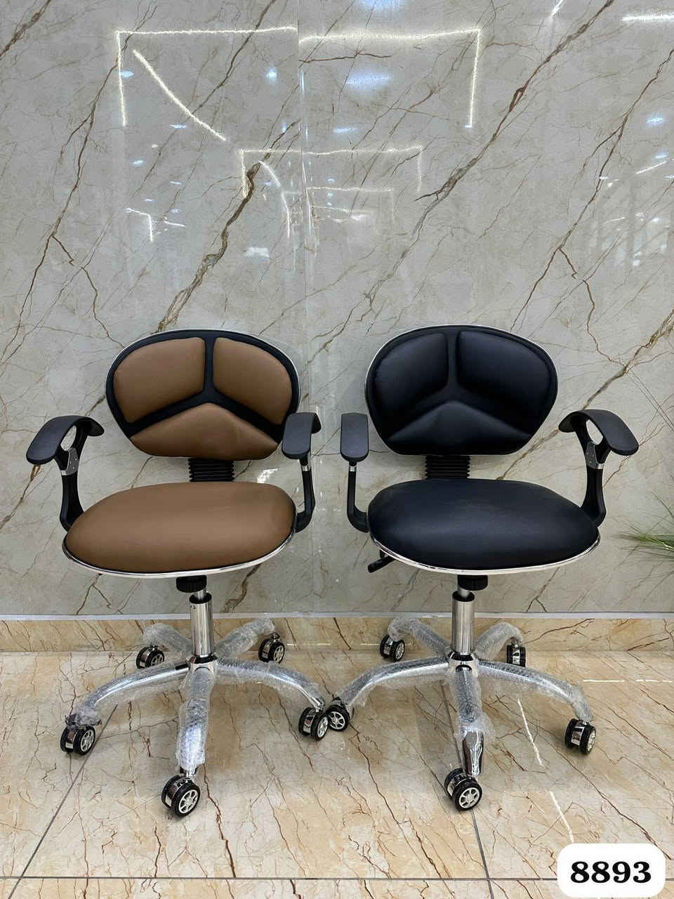 تعلن شركه الروان الا ثاث عن توفير انواع الكراشي المكتبيه ***********
