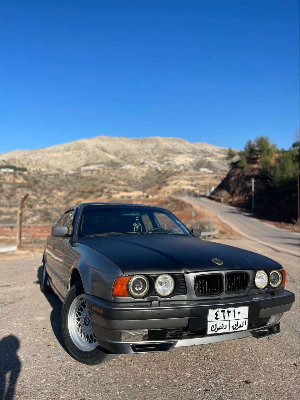 Bmw  530  V8 بلادي 
موديل 1995
حجم 530 بيلاد
كير توماتيك
سلايت 
جامات كرهربائي اوتو
دبل تكوه
دبل ارباك
دبل جكمجه 
كشنات جلد 
غرفه صاج 
تدفئه +تبريد 
ملاحضه التبريد بي ليك غاز يخلص
السعر ٥٥ بي مجال مراوس هم
***********
كورك +واتس اب
عليهه غرامات مليون ١٧٥ الف ينزل من السعر دهوك, العراق
