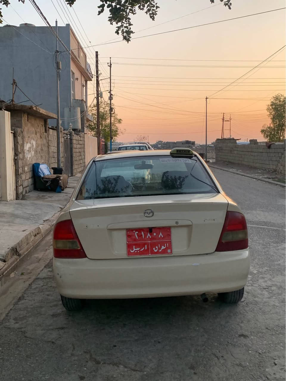 مازدە ٢٠٠٣تەکسی پێشی هەندەک هەیتی
سەنەوی ٢٠٢٣
٣ وەرەقە غەرامەی لەسەرە 
بەشەرتی بەناوکردن نرخی ٦٩ ومەجەل 
ڕەقەم *********** أربيل, العراق
