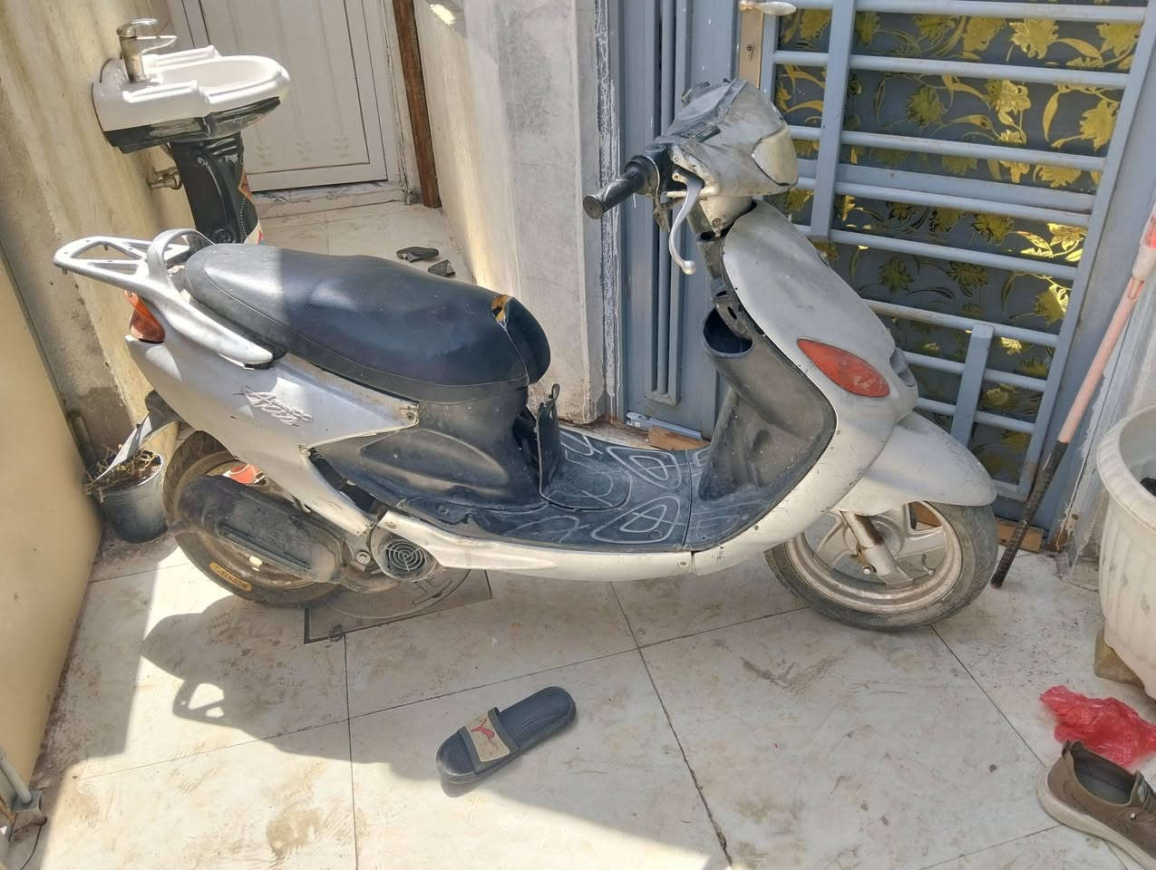 اكزز شغاله  مفتوحة عوزها ترتيبات قليلة تشتغل هندر


**إذا كنت صاحب هذا الإعلان وتريد حذفه لأي سبب، رجاءا أرسل رسالة إلى الدعم الفني**