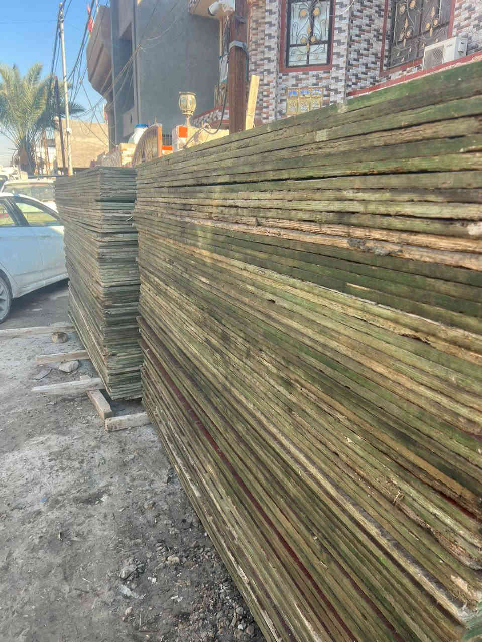 السلام عليكم بلايوت للبيع كيج ١٨ ستندر نظيف حيل العدد ١٥٠ قطعه العنوان بابل المركز  رقم الهاتف ***********
