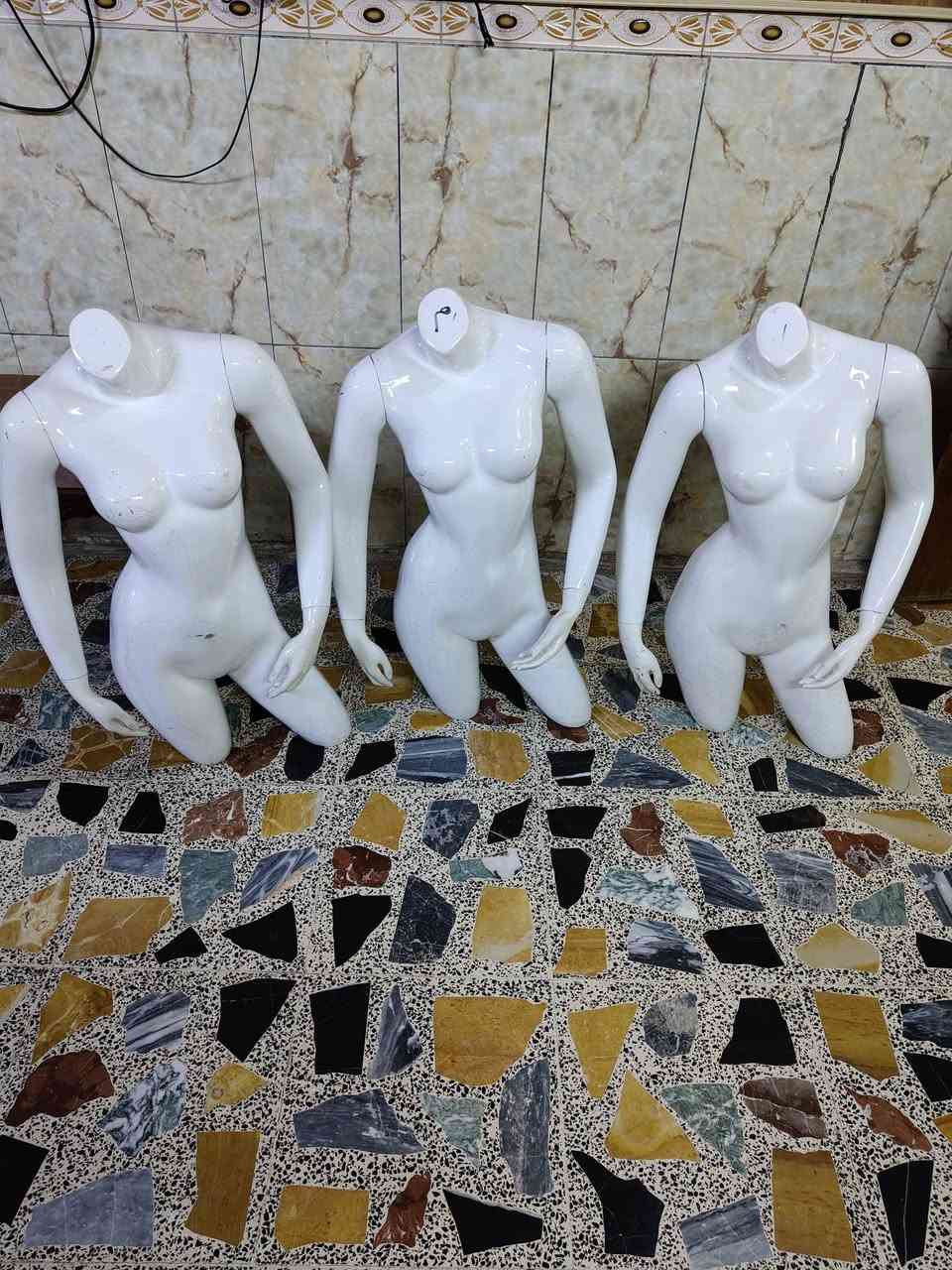 سلام عليكم ملكانات للبيع عدد 6السعرالوحده 30الف جدد استخدام قليل العنوان بغداد  الحرية الثانيه قرب شارع الكهرباء أي استفسار راسلني خاص وبخدمتك ***********
