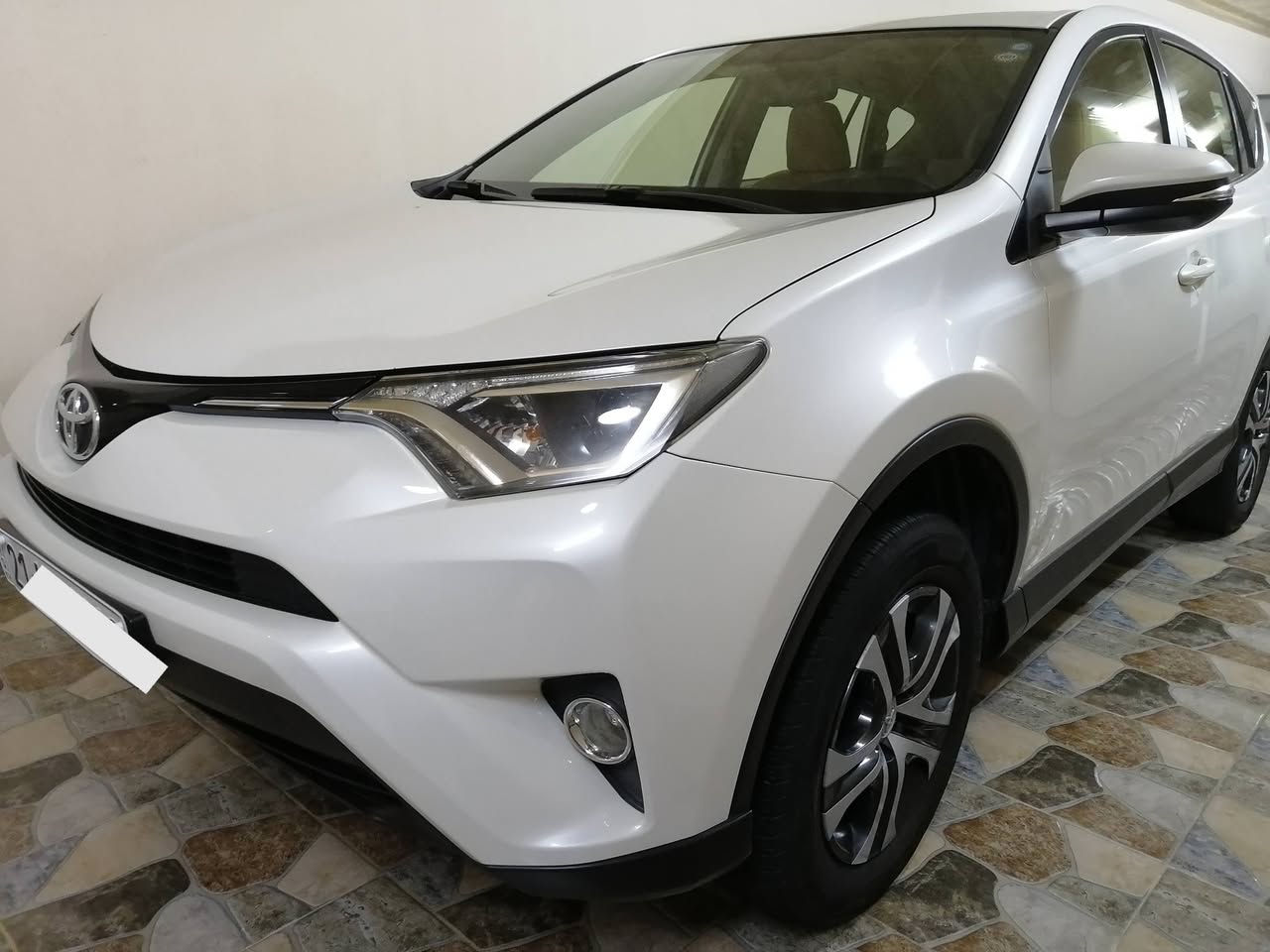 السلام عليكم. راف4 خليجي موديل ٢٠١٨ ماشية ٤٤٠٠٠سيارة جديدة ١٠٠/١٠٠ بأسمي السعر ٢٢٠$مكاني كركوك. ***********
