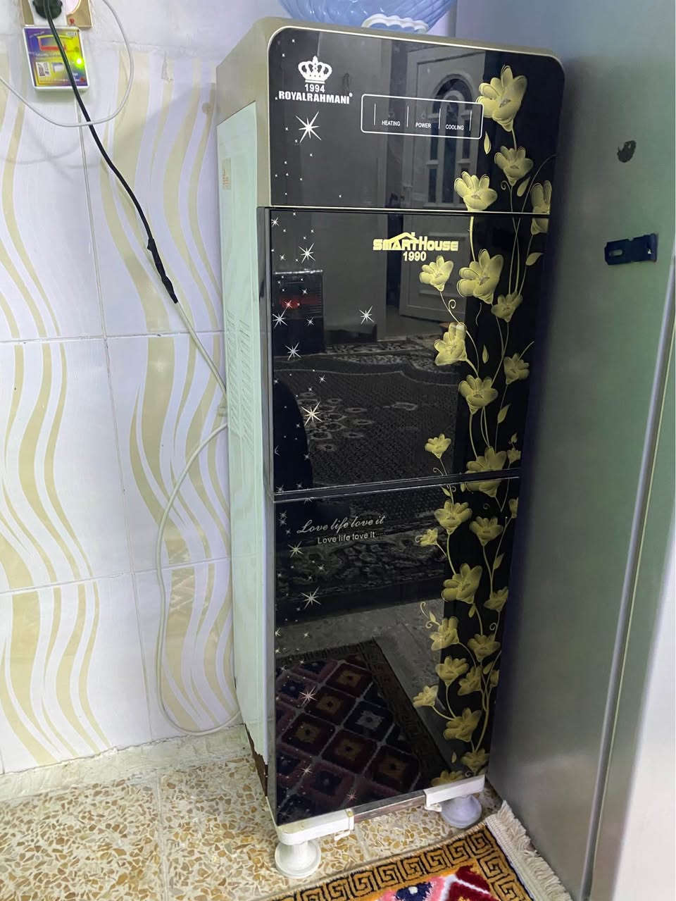 برادة ماء كلش جديد مابيها اي عيب سعر 100 الف و بيها مجال 

رقم موبايل:*********** كركوك, العراق
