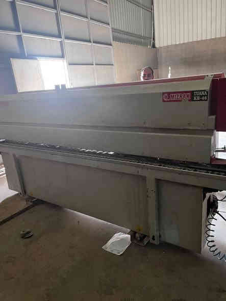 محل نجاره كامله للبيع
عنوان كركوك لتواصل ***********
