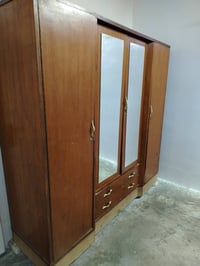 غرفه نوم • معلومات ناقصة