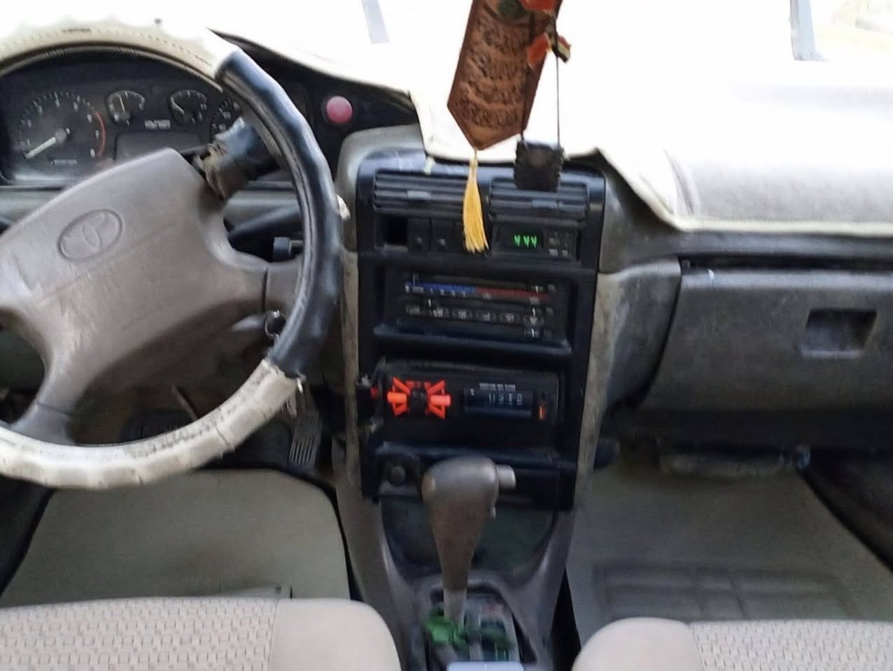 السلام عليكم كورلا مديل 95 للبيع جديدة جاهزه من كلشي رقم انكليزي راعيها موجود في البصره ابي الخصيب السياره ايضا موجوده في البصره  ابي الخصيب السعر 47 بيها مجال 
للاستفسار اتصال على ***********
