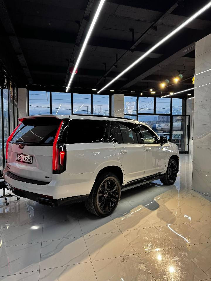 cadilac 2021 
فوول مواسەفات بۆ کرێ بە ڕۆژانە هەفتانە مانگانە بە گوونجاوترین نرخ *********** شمشمل, السليمانية
