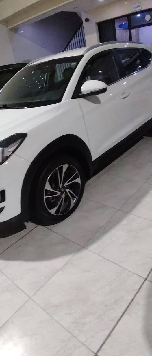 تابعني كل يومين انشر سيارات اقرا التفاصيل
مكاني اربيل
***********
***********
توسان موديل 2019 خليجية وارد جيكي

فووووول مواصفات بس بدون فتحه
محرك 2000 دوش 
مكفولة كفالة عامه من الصبغ وتعديل
ماشيه 97 كيلو متر
مامفتوح بيها برغي
السعر 185 وبيها مجال قليل خويا يعني قليل اذا ماشري لا تتصل
مكاني اربيل
تابع الصفحه يمعود ماراح تخسر شيء
