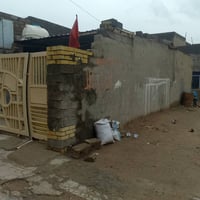 عدي بيت 100 متر 10 ب10 غرفتين وستقبال وصالة هية وهية مطبخ وصحيات الغرف...