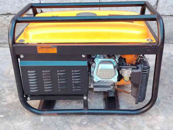 للبيع موالدة انجيكو ياباني 2ونص كيفي 10امبير سلف وحبل   مستخدمة 18ساعه 🕰️جديدة غنيه عن التعريف ملف نحاس شرط علفحص🪛 صوت هادأ اقتصاديه بصرف البنزين شغالة وعل فحص ((السعر 145)) ***********☎️
***********......الارقام ثنينهم بيهم واتساب ☎️يوجد خدمة توصيل 🚖المكان بغداد التاجي 📍🛑🛑🛑
