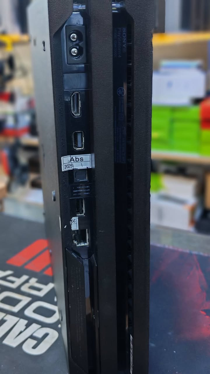 السلام عليكم
Ps4 pro  للبيع 

الجهاز مهكر نظام 11.00

مساحة التخزين الداخلية 2 تيرا ..


**إذا كنت صاحب هذا الإعلان وتريد حذفه لأي سبب، رجاءا أرسل رسالة إلى الدعم الفني**