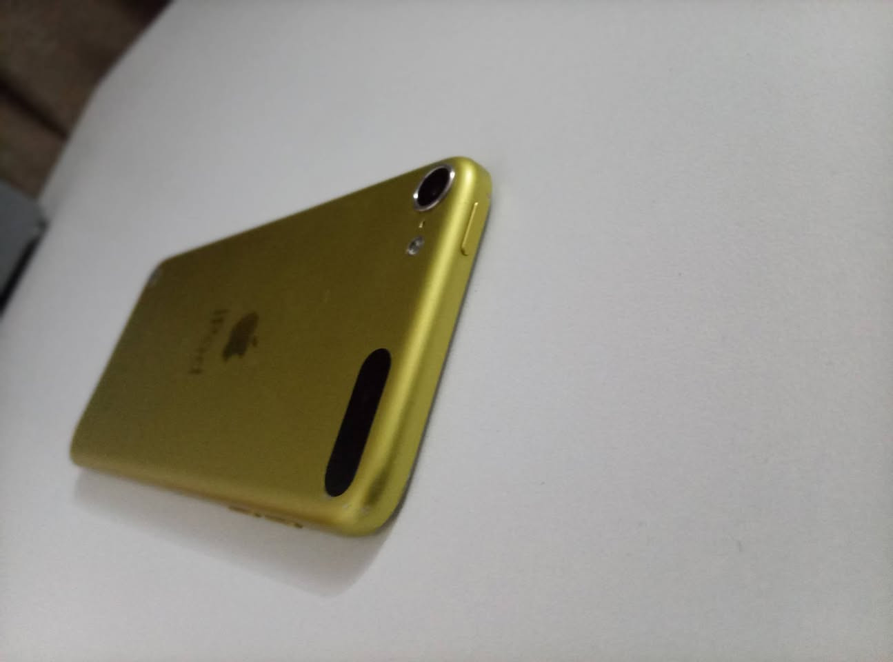 السلام عليكم  للبيع او مراوس
قافل ايكلاود
قيم واخذ 
ايفون ipod⛎
حجيم صغير 
لون مميز ذهبي 
الجهاز مكفول من الفتح 
برغي مامفتوح من عنده
مكاني حله طريق سده محاويل
للاستفسار ***********
تحياتي للجميع
