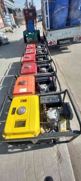 سلام عليكم م̷ـــِْن رخصه الادمن مولدة كاما ٢٢ امبير سلف بكرة شغال ع الفحص مستخدم قليل نظافه ٩٠ % شرط التشغيل والتحميل للاستفسار الاتصال ع ***********
