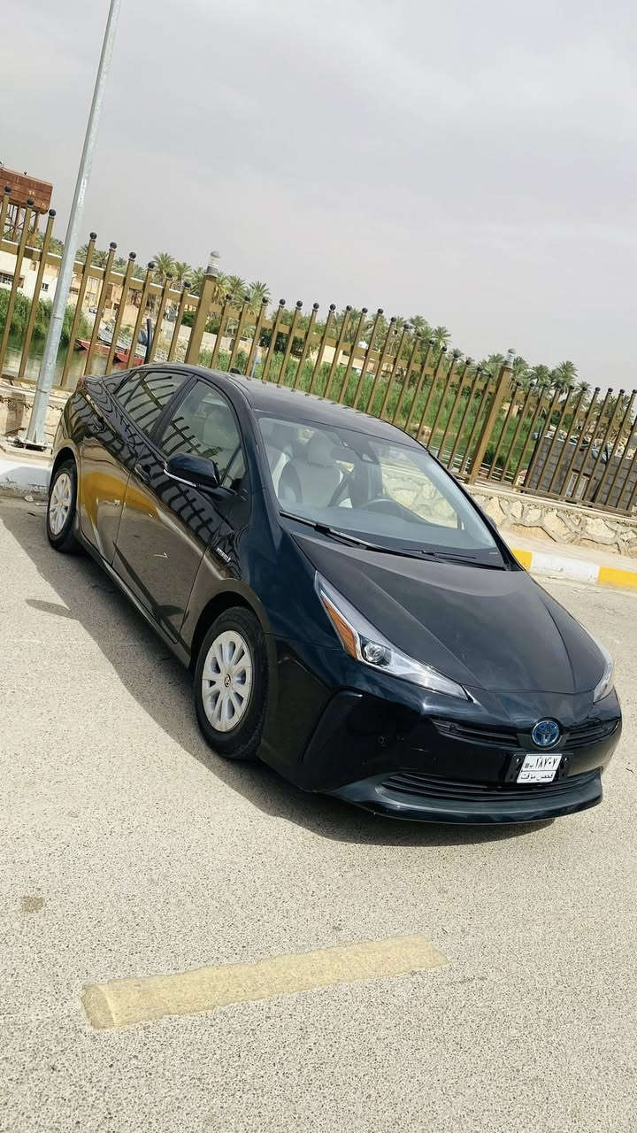 تويوتا بريوس 2022
للبيع تويوتا بريوس هايبرد 2022 لون اسود Le مرقمة بغداد 
داخل جلد سيارة ماشية 55 الف ميل سيارة جديدة 
ضرر راس البنيد وشوي بلباب الخلفي عكس السايق 
السعر 15,000$ وبيها مجال 
للأستفسار 
***********
