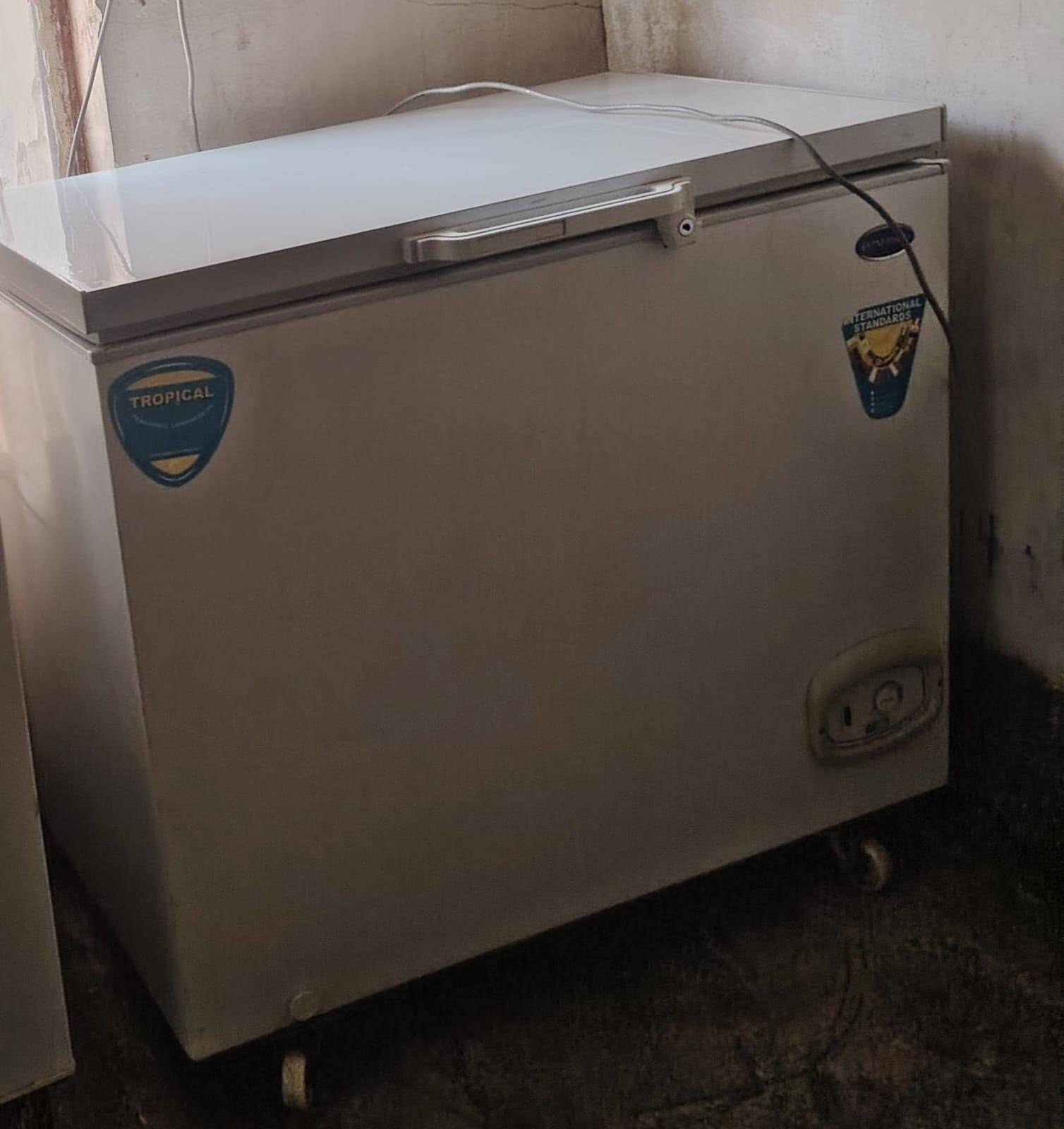 مجمده للبيع السعر200وبيه مجال شرط الشقل


**إذا كنت صاحب هذا الإعلان وتريد حذفه لأي سبب، رجاءا أرسل رسالة إلى الدعم الفني**