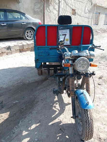 سلام عليكم ستوته لبيع كلك موديل 10كله جديد تخم تاير مكين ناعمه كهربائيّ كله شغاله سعر 750وبيا مجال مكان كوت ***********
