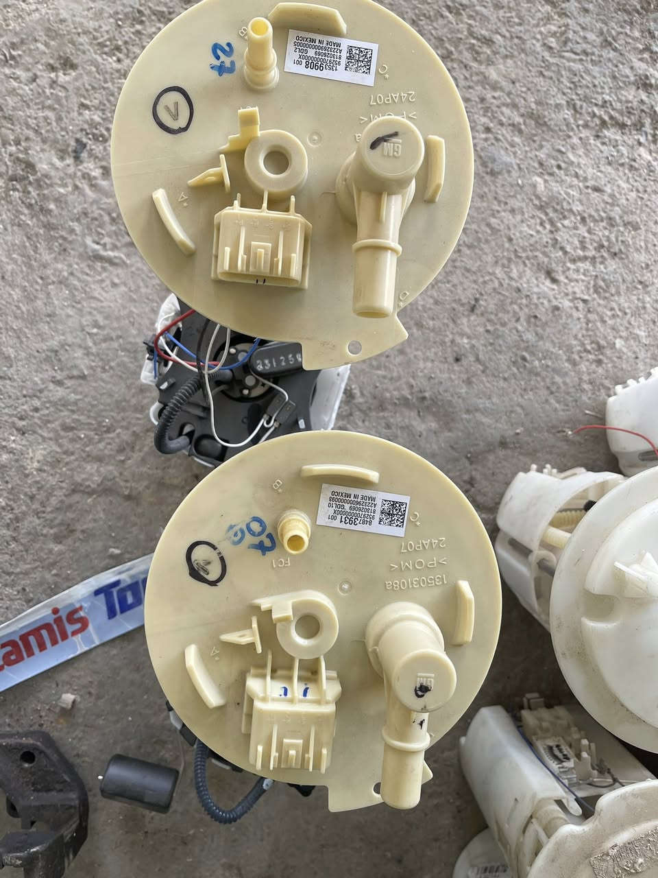 قواعد فيت كمارو بم اصلي وكاله GM مويل 2016_2024 متوفر توصيل ***********
