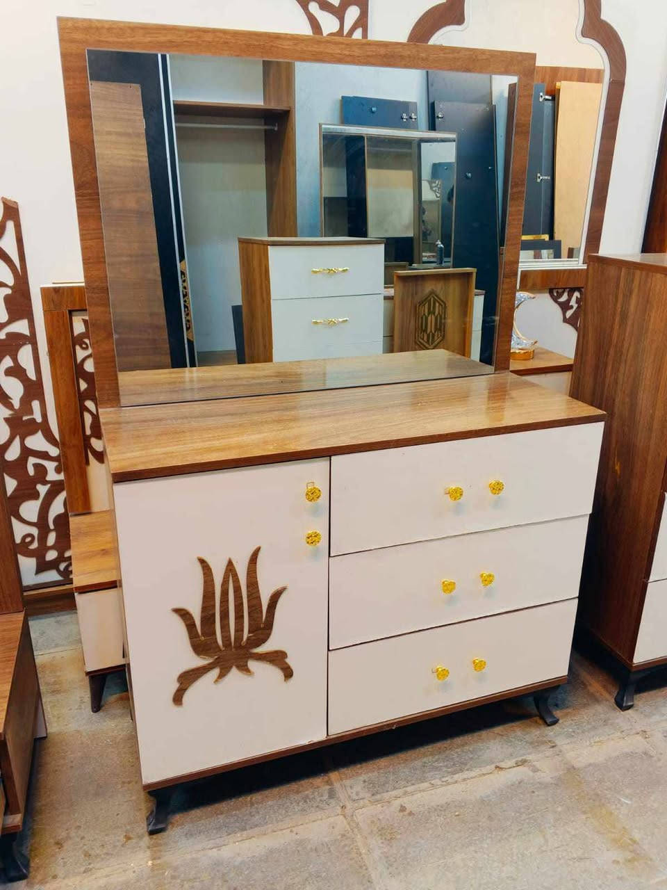 اي استفسار خاص وبالخدمه *********** 💖🌹
