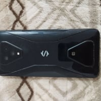 موبايل للبيع بلاك شارك 3 برو جهاز مخصص للألعاب ذاكره 256 الرام 12 بوبج...