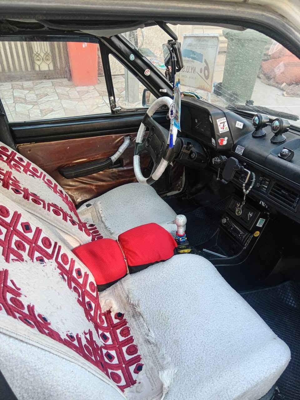 بۆفڕۆشتن بەڕازیلی مودیل 86گیڕو مەکینە بەشەڕت ئاڕموسەنەوی کارەبای بەشەڕت کامل ئیشدەکات پێش وپشتی تازەم گۆڕیوەبەکاملی سیاڕەهەموولەسڕ دەقیی شەڕیکە زۆرخاوینە لەوینەکانیشدیاڕە موبایل،***********
