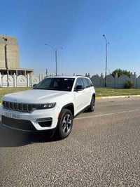 جيب كراند شيروكي لمتد هايبرد بلك ان  وارد امريكي فول بدون ايرباك  السي...