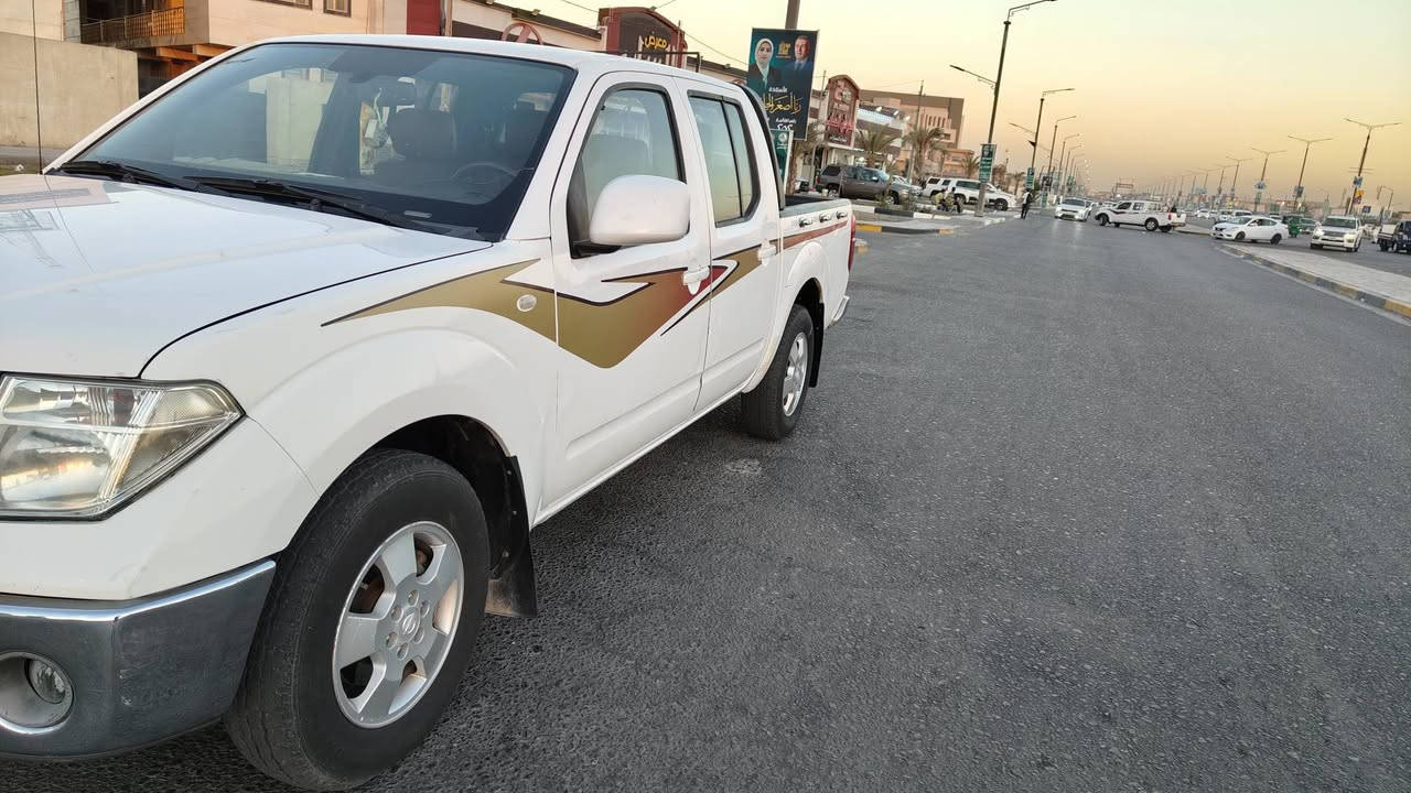 سلام عليكم نيفاره اوتماتيك LEموديل2009رقم اربيل السياره جاهزه من مكينه وكير بلادي تايرات تبريد وتتفاء بطاريه جديده يعني في مشيت الرحمن جاهزه من كلشي بس ماعده السنويه نافذه ومكاني في البصرة شط العرب والسعر90وبي مجال والى الطلاع اكثر رقم الهاتف ***********ومن الله التوفيق إلى الجميع
